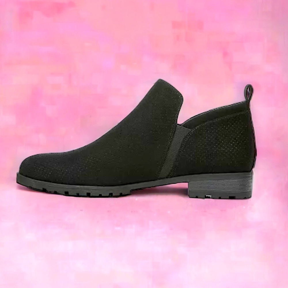 NWOT Dr Scholl’s Riollin Black Ankle Booties Size 8 Faux Suede Women’s